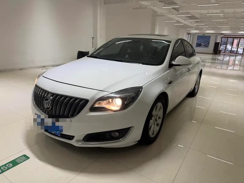 Buick Regal 1.6T Elite Version, 2015 — фото 1