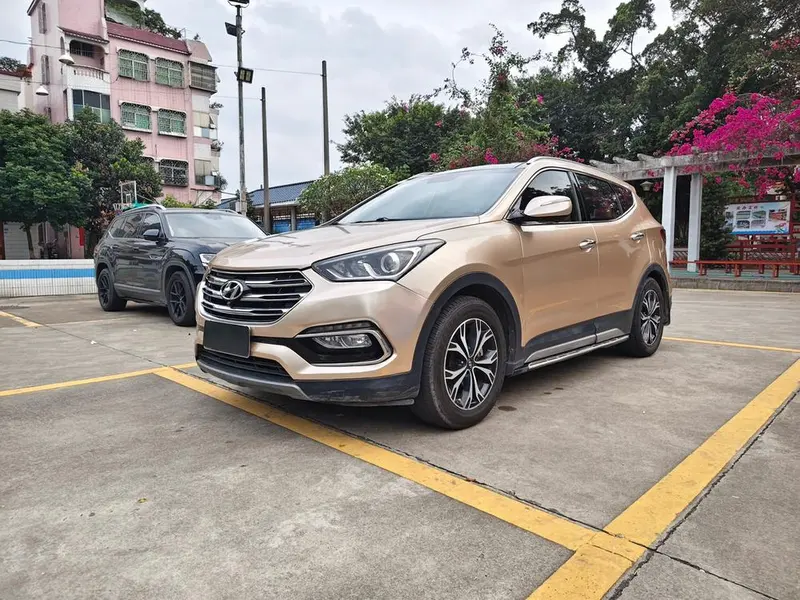 Hyundai Santa Fe, 2017