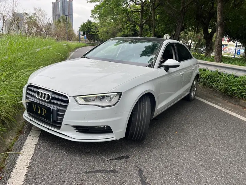 Audi A3 Limousine 35 TFSI Style Version, 2016 — фото 1