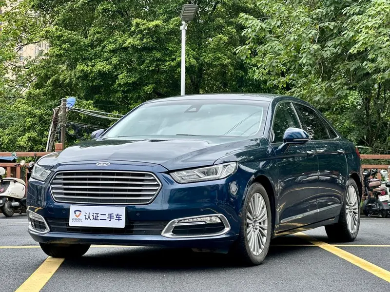 Ford Taurus, 2017