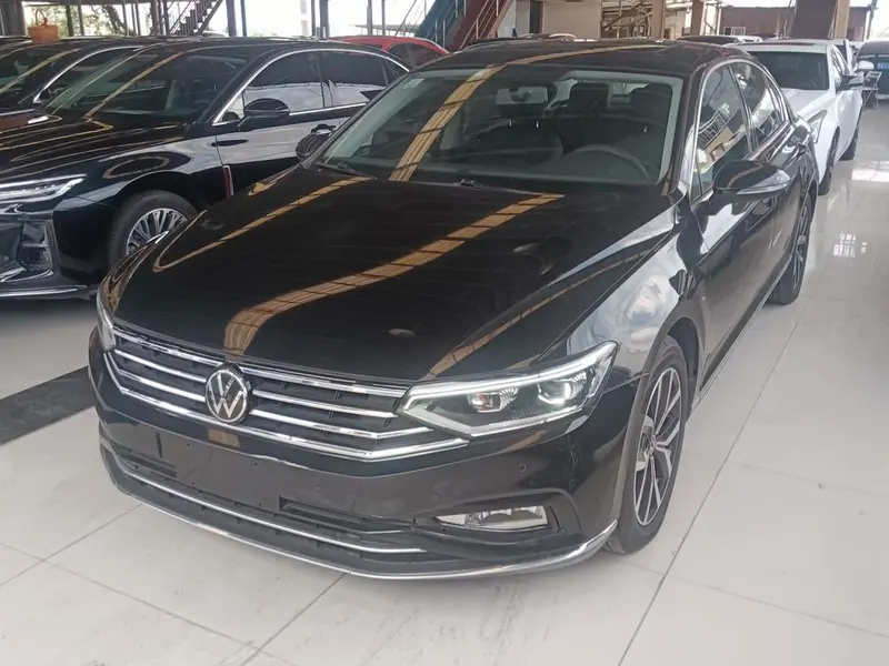 Volkswagen Magotan 280TSI DSG Comfort Version, 2020 — фото 1