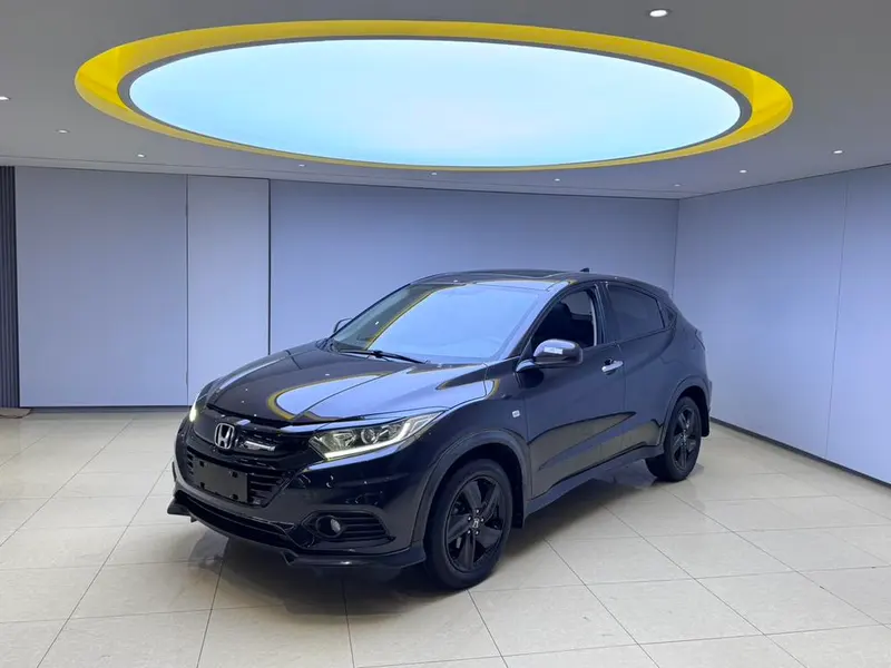 Honda Vezel 1.5L CVT · Edition, 2022 — фото 1