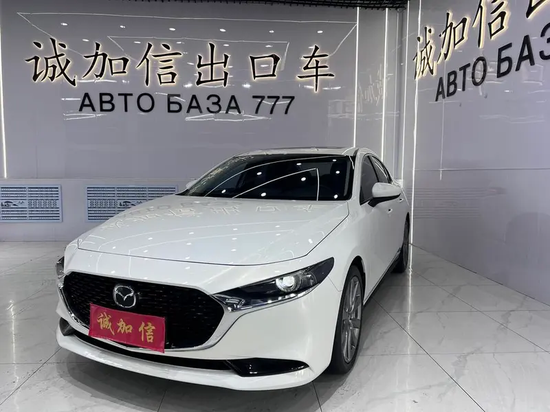 Mazda 3 Axela, 2021