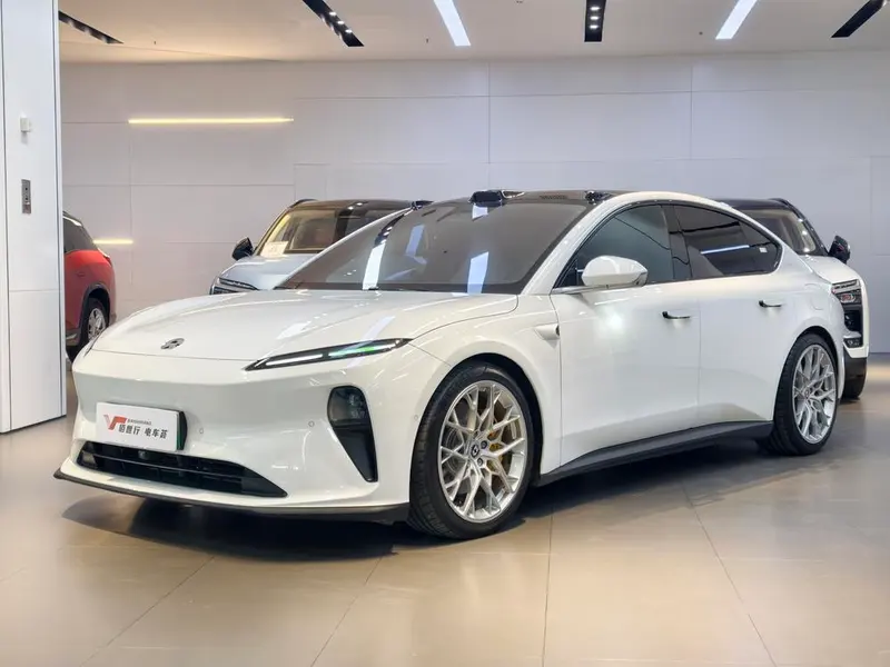 NIO ET5, 2024