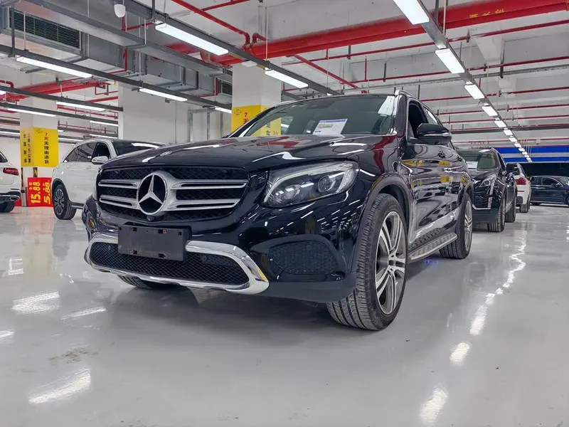 Mercedes-Benz GLC GLC 300 4MATIC Luxury Version, 2016 — фото 1