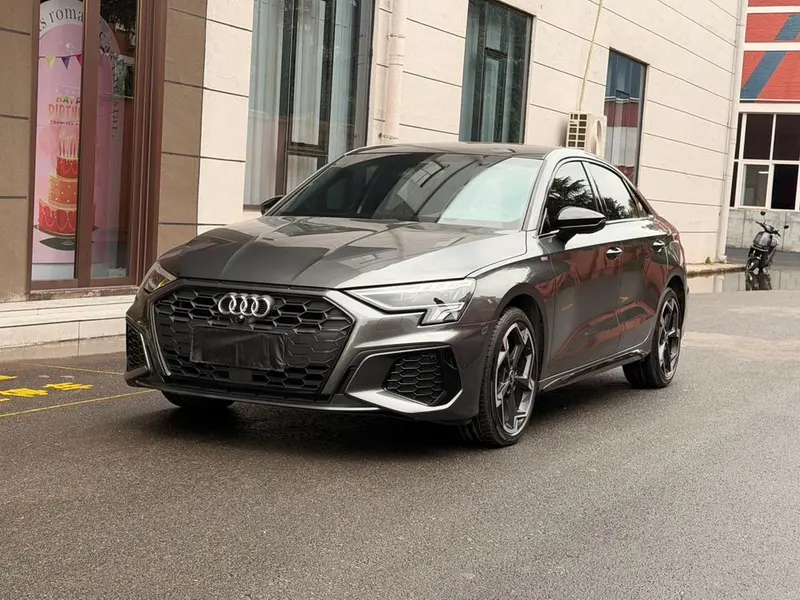 Audi A3 Facelift A3L Limousine 35 TFSI Fashion Sport Version, 2023 — фото 1