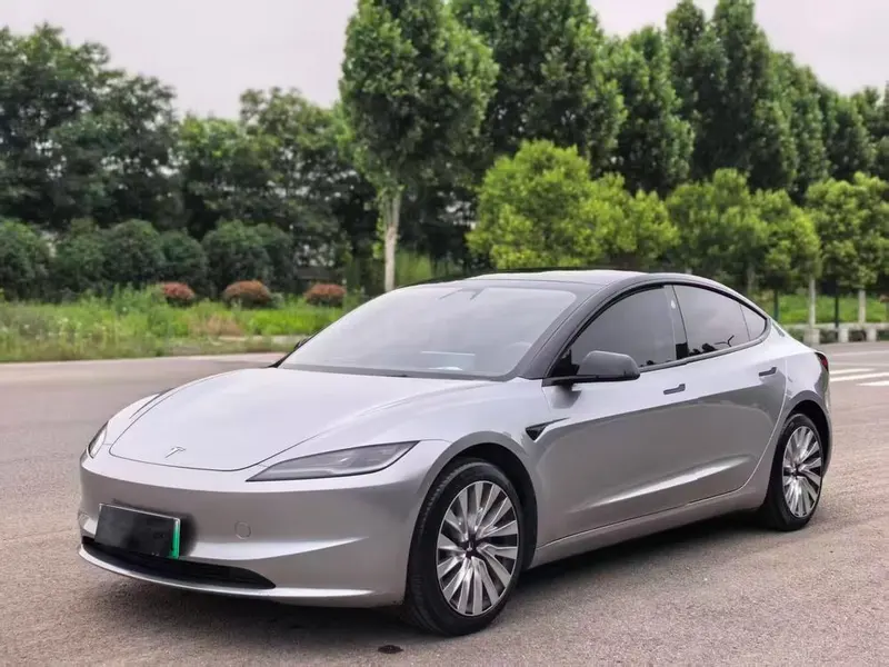 Tesla Model 3 Edition, 2023 — фото 1