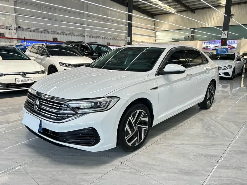 Volkswagen Sagitar, 2023