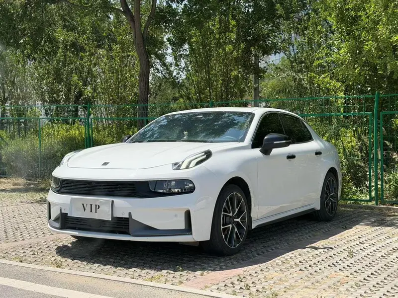 Lynk & Co 03 1.5TD DCT Dynamic Champion Edition, 2021 — фото 1