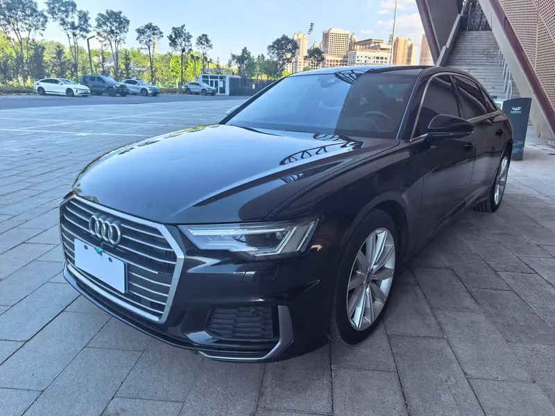 Audi A6L 45 TFSI Refined Version, 2021 — фото 1