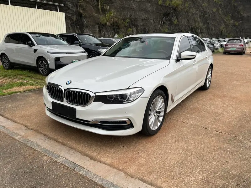 BMW 5-Series, 2019