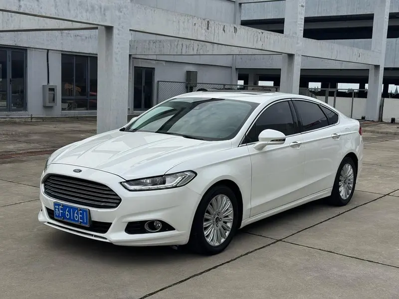 Ford Mondeo, 2013