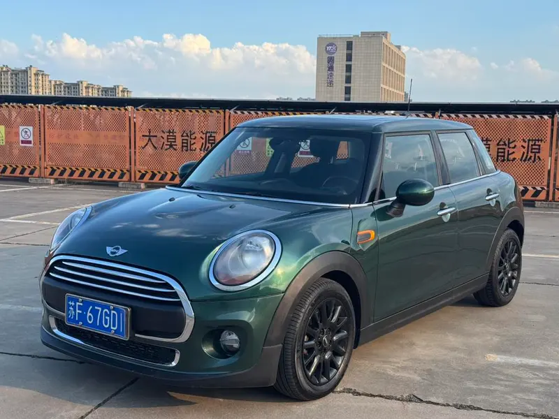 MINI MINI 1.2T ONE Edition, 2016 — фото 1