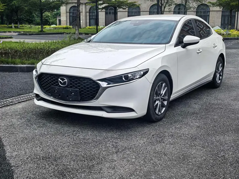 Mazda 3 Axela, 2023