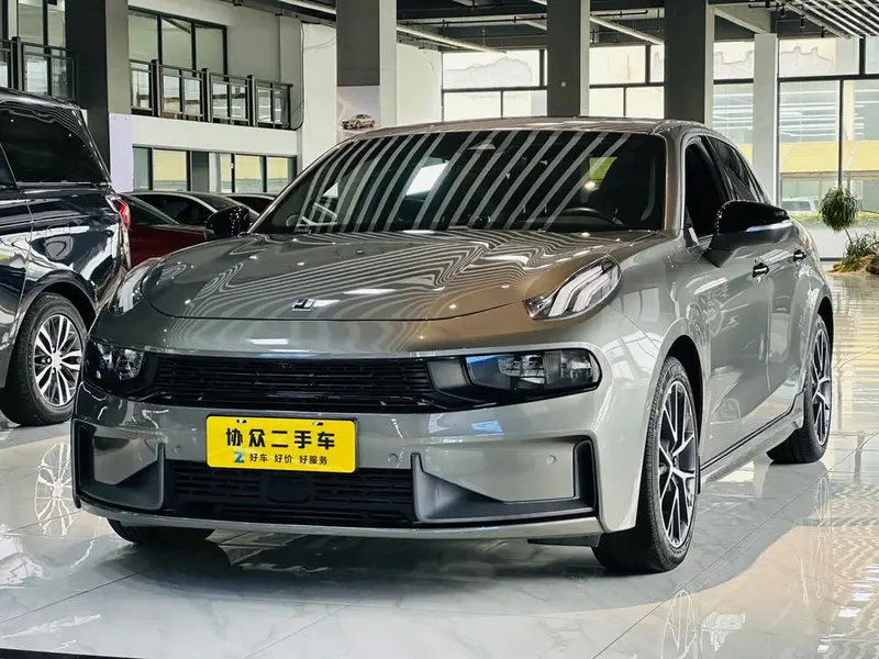 Lynk & Co 03 2.0TD Auto Dynamic Champion Edition, 2021 — фото 1