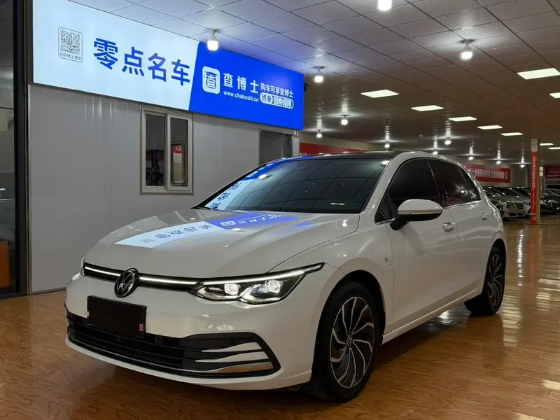 Volkswagen Golf 280TSI DSG Pro, 2023 — фото 1