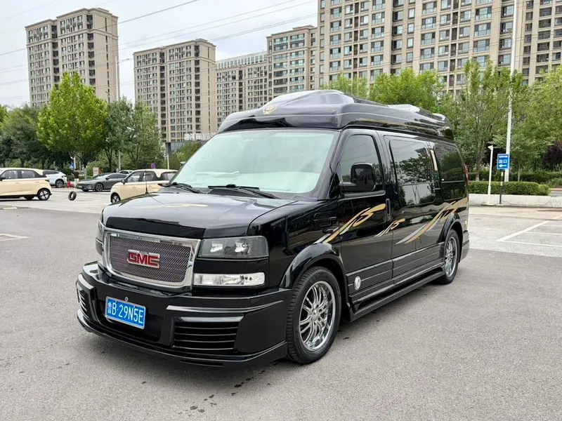 GMC Savana, 2014