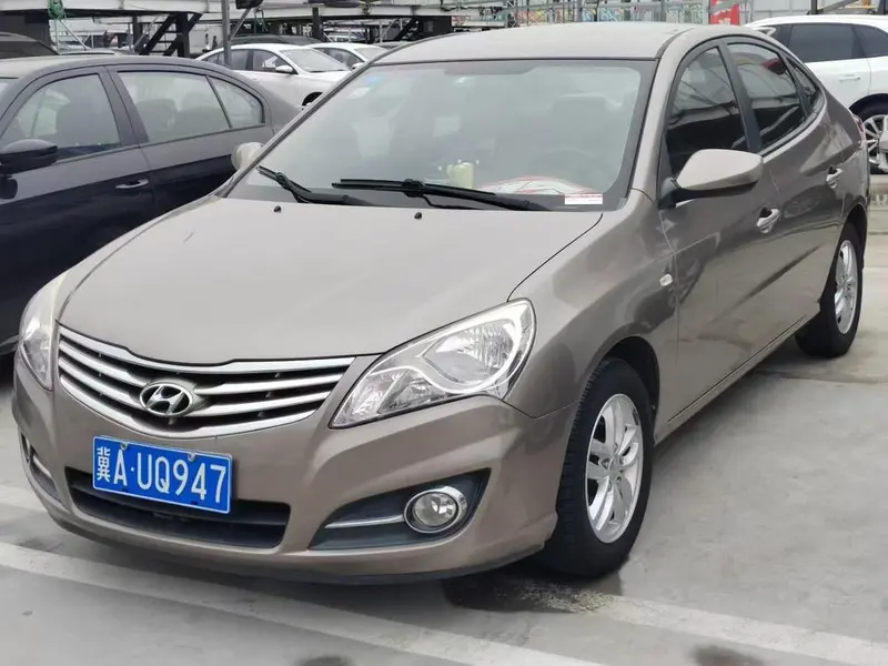 Hyundai Elantra Yuedong, 2011