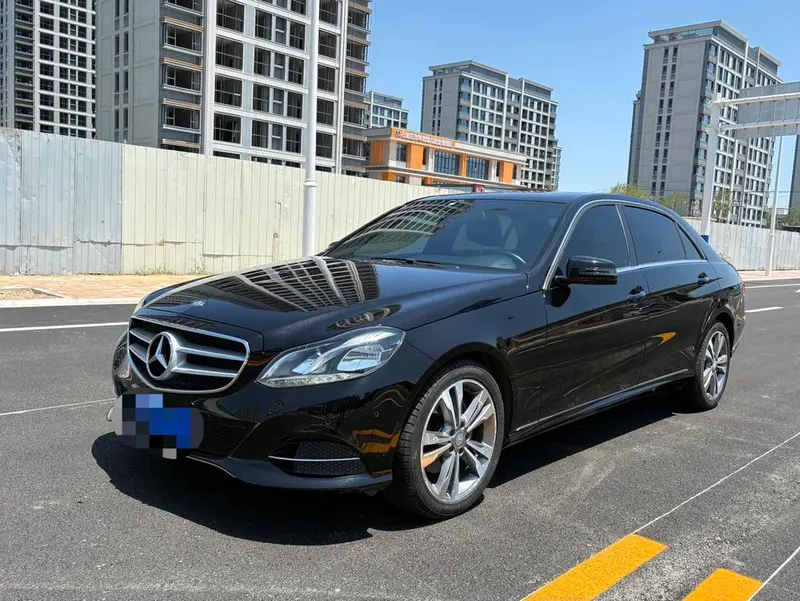 Mercedes-Benz E-Class, 2015