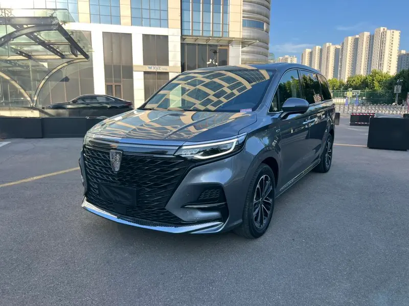 Roewe iMAX8, 2021
