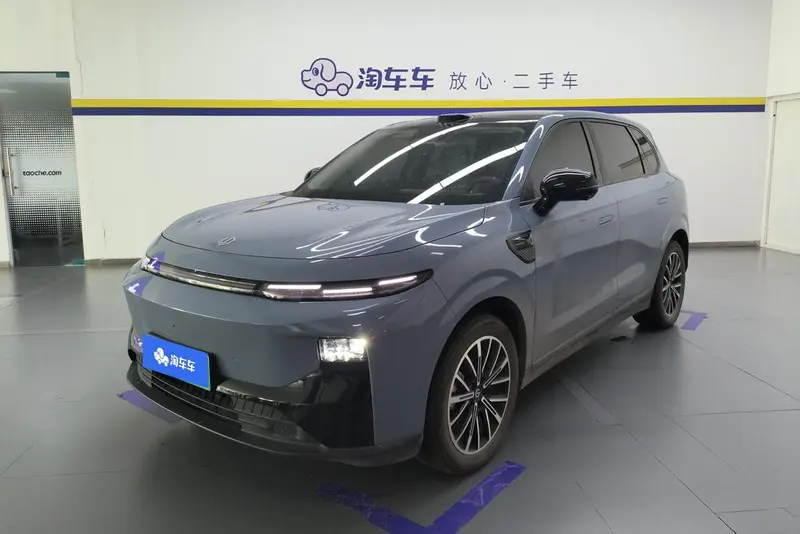 Leapmotor B10 510 Lidar Edition, 2025 — фото 1