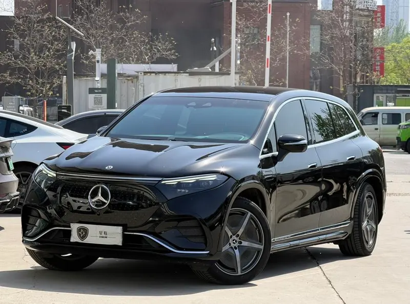 Mercedes-Benz EQS SUV, 2023
