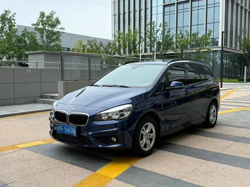 BMW 2-Series Active Tourer (Import) 218i Leading Version, 2015 — фото 1