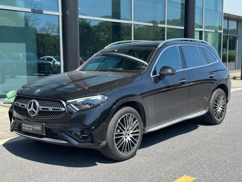 Mercedes-Benz GLC Facelift GLC 300 L 4MATIC Luxury Version 5 Seater, 2023 — фото 1
