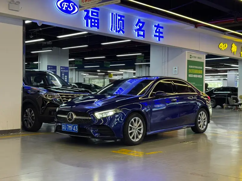 Mercedes-Benz A-Class A 200 L Sport, 2020 — фото 1