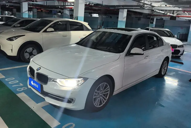 BMW 3-Series, 2015