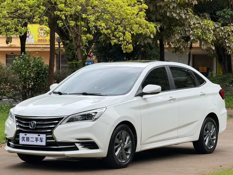 Changan Eado DT, 2018