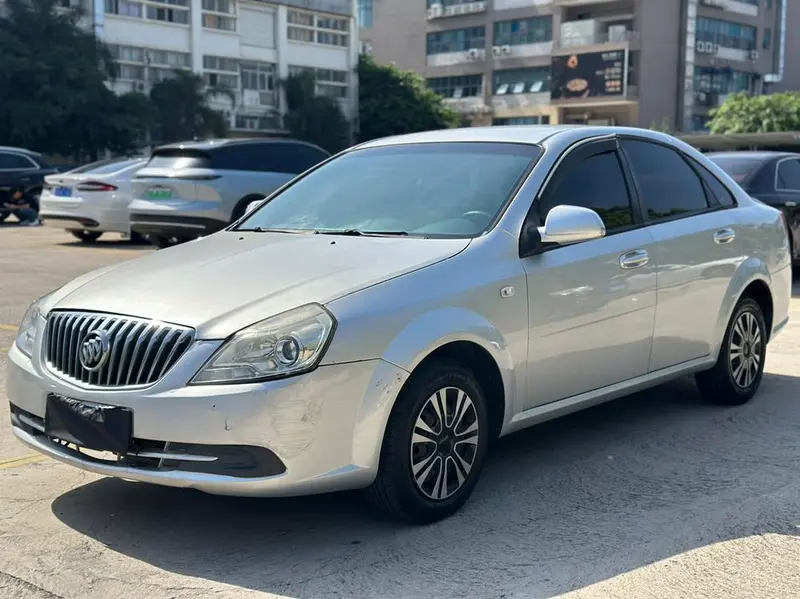 Buick Excelle, 2015