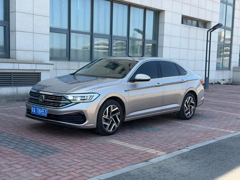 Volkswagen Sagitar, 2023