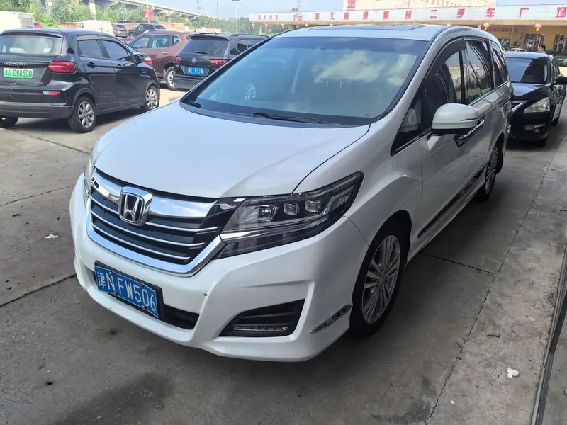Honda Elysion, 2016