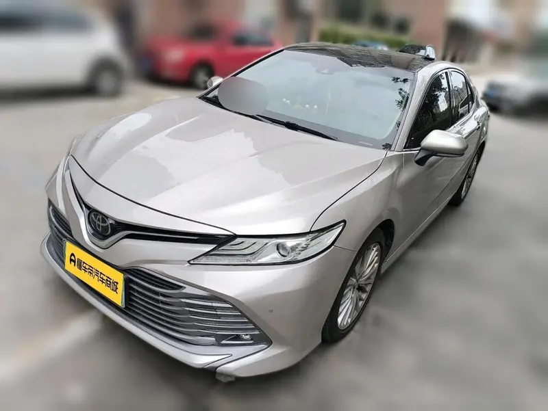 Toyota Camry, 2018