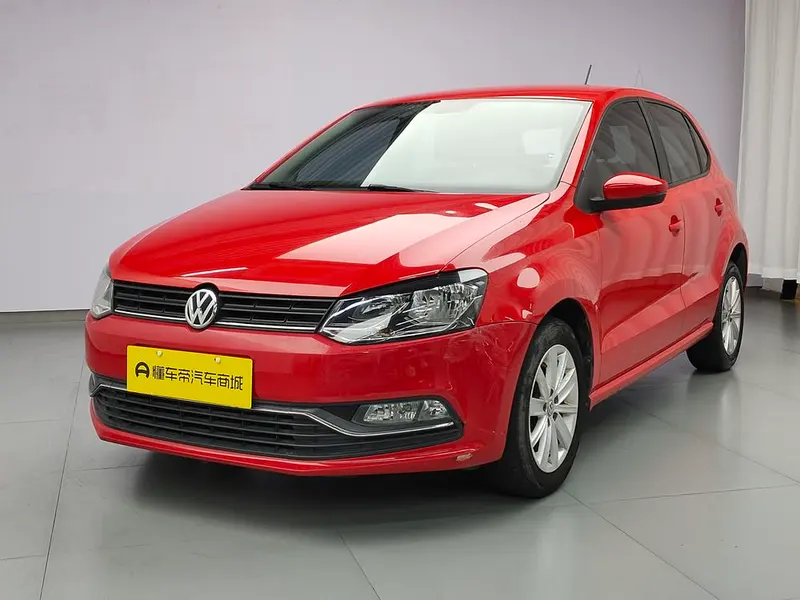 Volkswagen Polo 1.6L Auto Comfort Edition, 2014 — фото 1