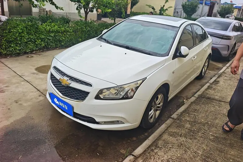 Chevrolet Cruze, 2015