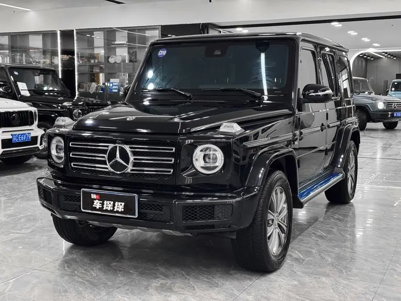 Mercedes-Benz G-Class G 500, 2023 — фото 1