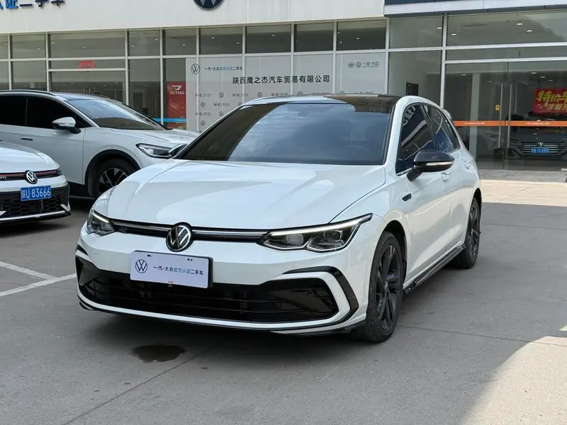 Volkswagen Golf 280TSI DSG R-Line Lite, 2023 — фото 1