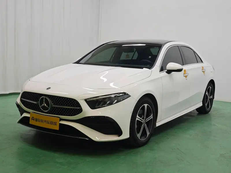 Mercedes-Benz A-Class Facelift A 200 L Fashion Edition, 2024 — фото 1