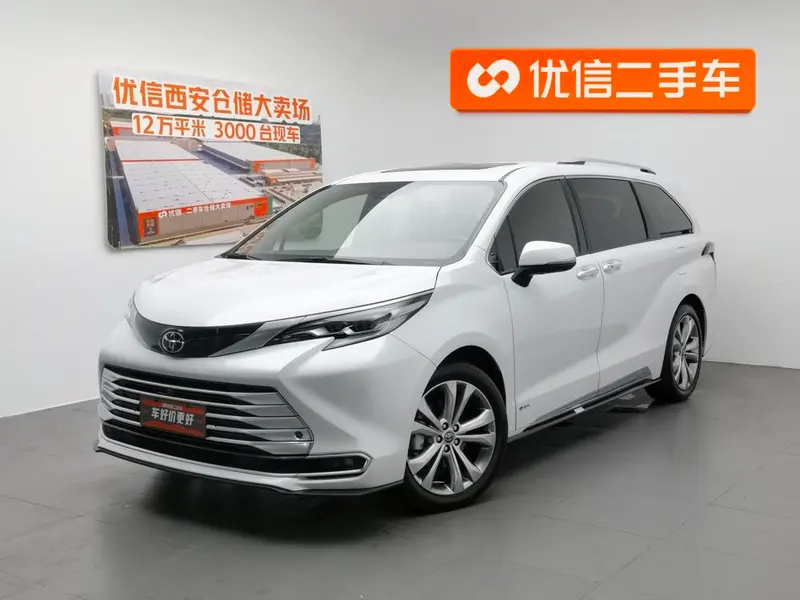 Toyota Sienna, 2024