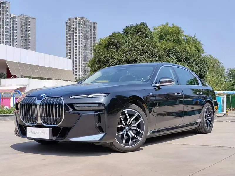 BMW i7, 2023