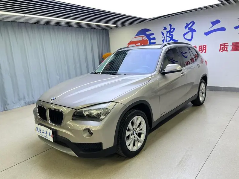 BMW X1, 2013