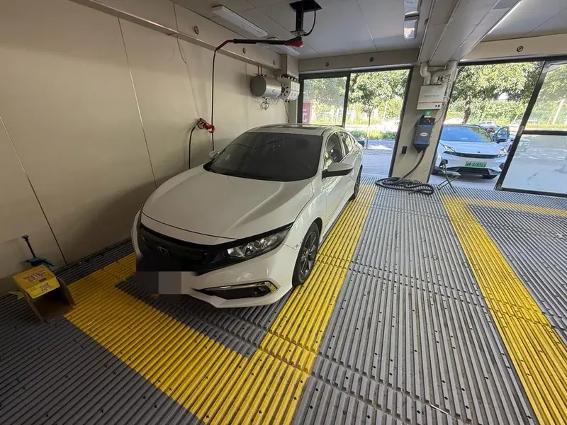 Honda Civic 180TURBO CVT Style Edition CN6, 2019 — фото 1