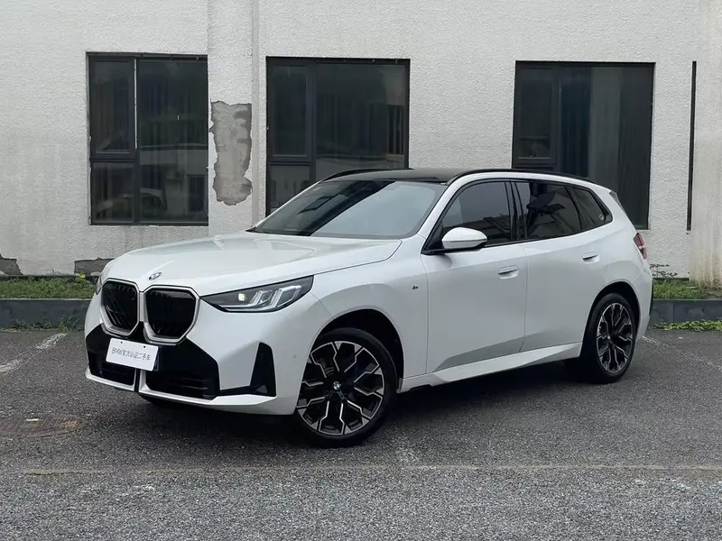 BMW X3 xDrive30L Премиум M спорт тёмный пакет, 2025 — фото 1