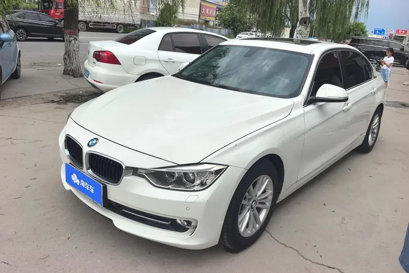 BMW 3-Series, 2015