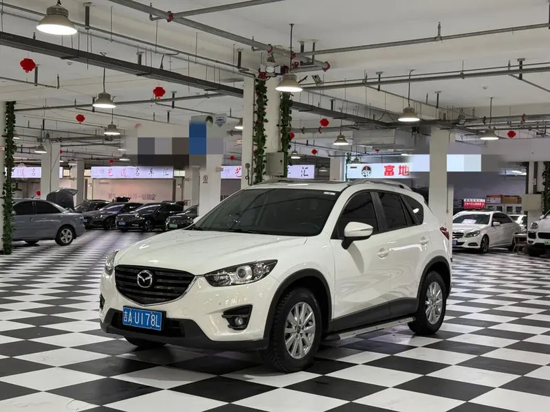 Mazda CX-5 2.0L Auto 2WD Version, 2015 — фото 1