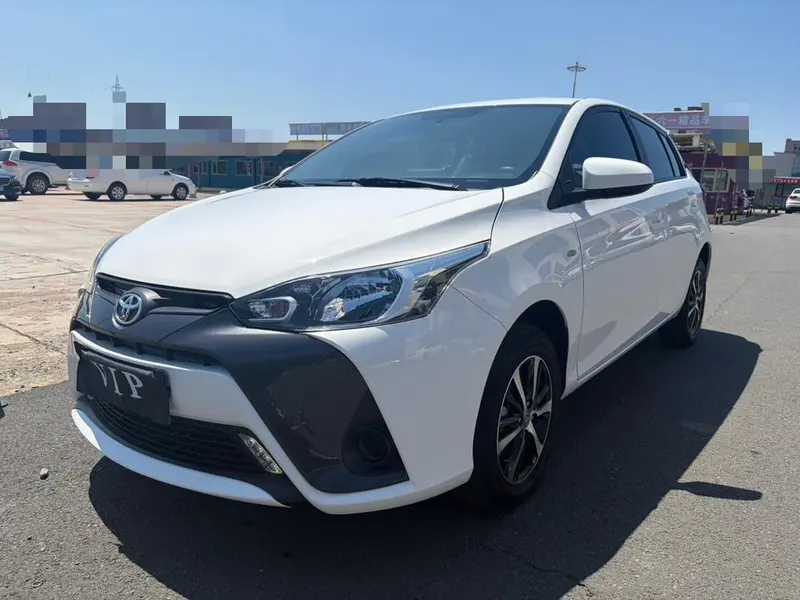 Toyota Yaris L, 2022