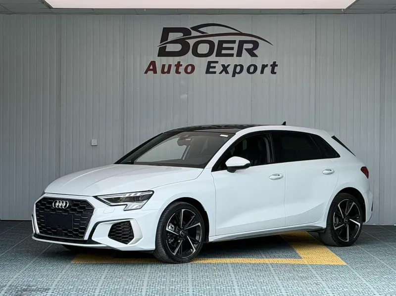 Audi A3 Sportback 35 TFSI Fashion Sport Version, 2022 — фото 1