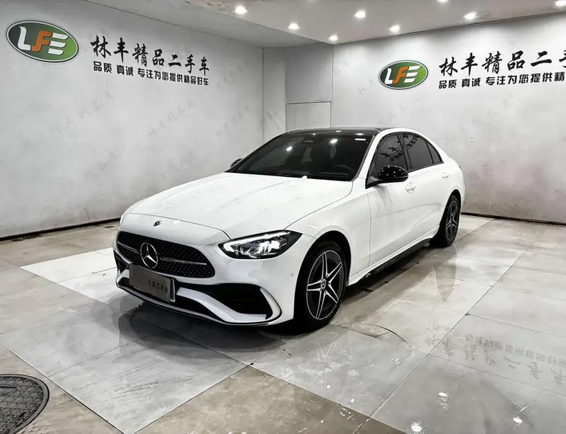 Mercedes-Benz C-Class, 2024
